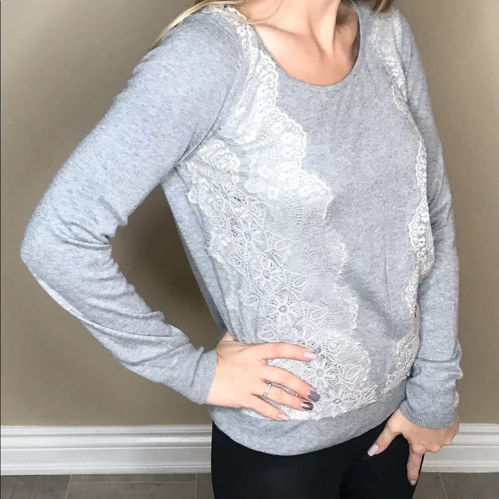 Lauren Conrad Sweatshirt 👚